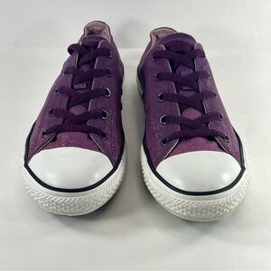 Converse Low Top Glitter Sneakers Size 4